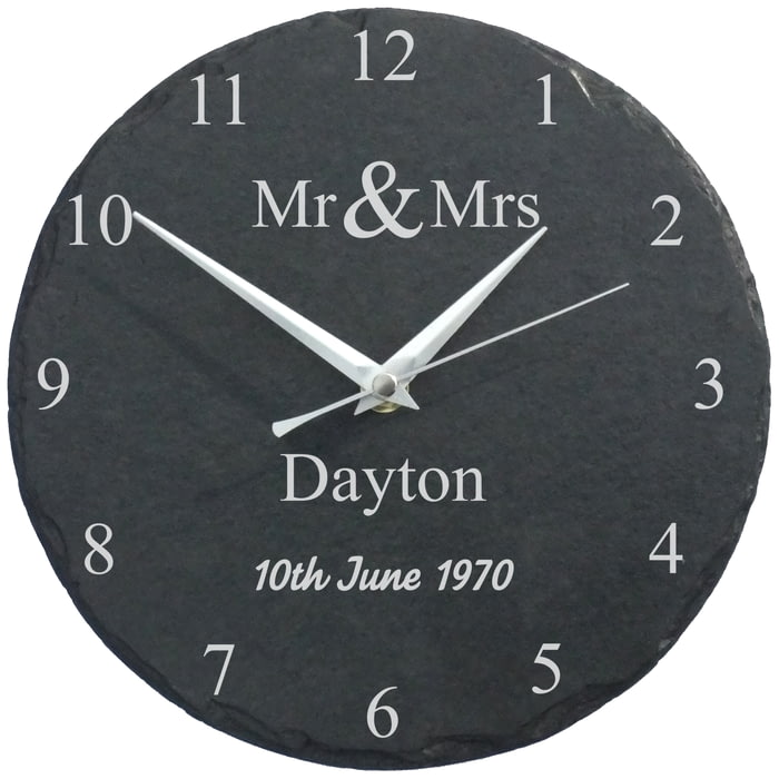 Go Find A Gift Personalised Mr /& Mrs Slate Board