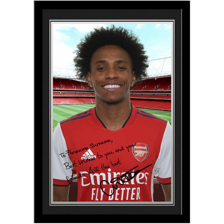 Personalised Arsenal FC Willian Autograph Player Photo Framed Print