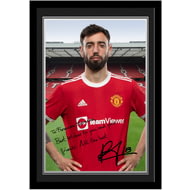 Personalised Manchester United FC Fernandes Autograph Player Photo Framed Print