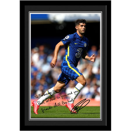 Personalised Chelsea FC Christian Pulisic Autograph A4 Framed Player Photo