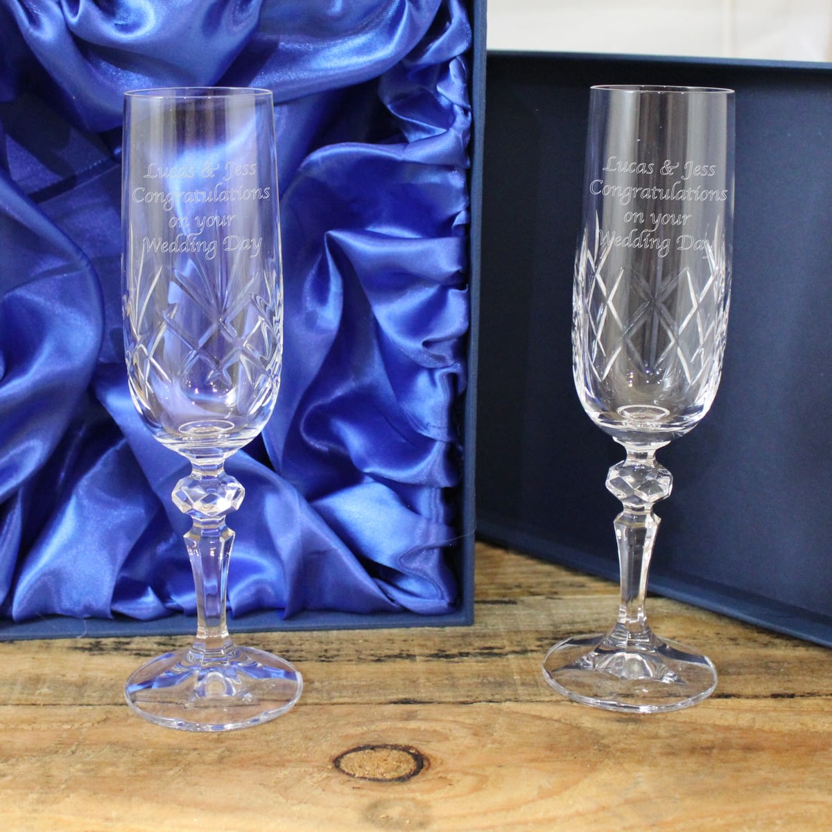 presentation box for champagne flutes